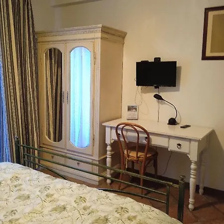 Oda ve Kahvaltı La Folaga Gavirate
