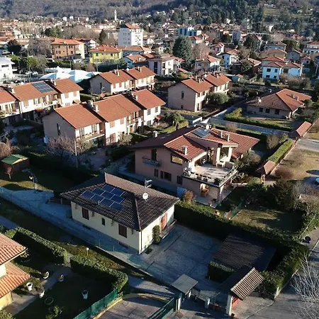 La Folaga לינה וארוחת בוקר גביראטה