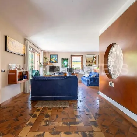 La Folaga فندق مبيت وإفطار